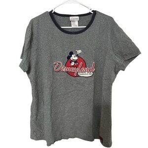 DISNEY Vintage Disneyland embroidered Mickey Mouse T-shirt